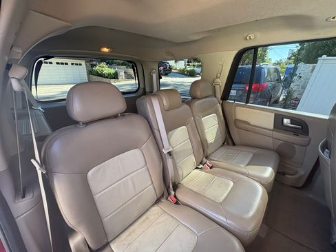 Used 2004 Ford Expedition Eddie Bauer RWD image 26