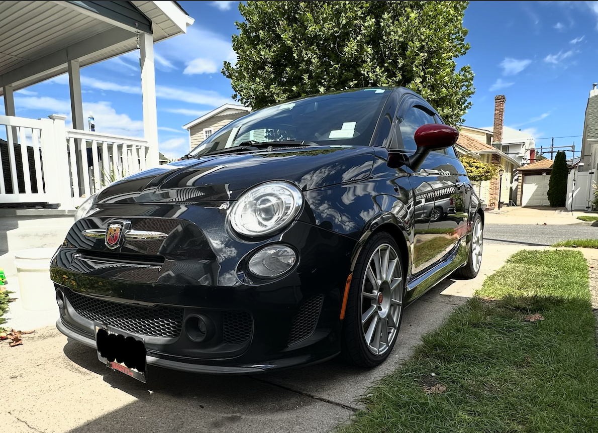 Used 2012 FIAT 500 Abarth w/ Safety & Convenience Pkg FWD image 6