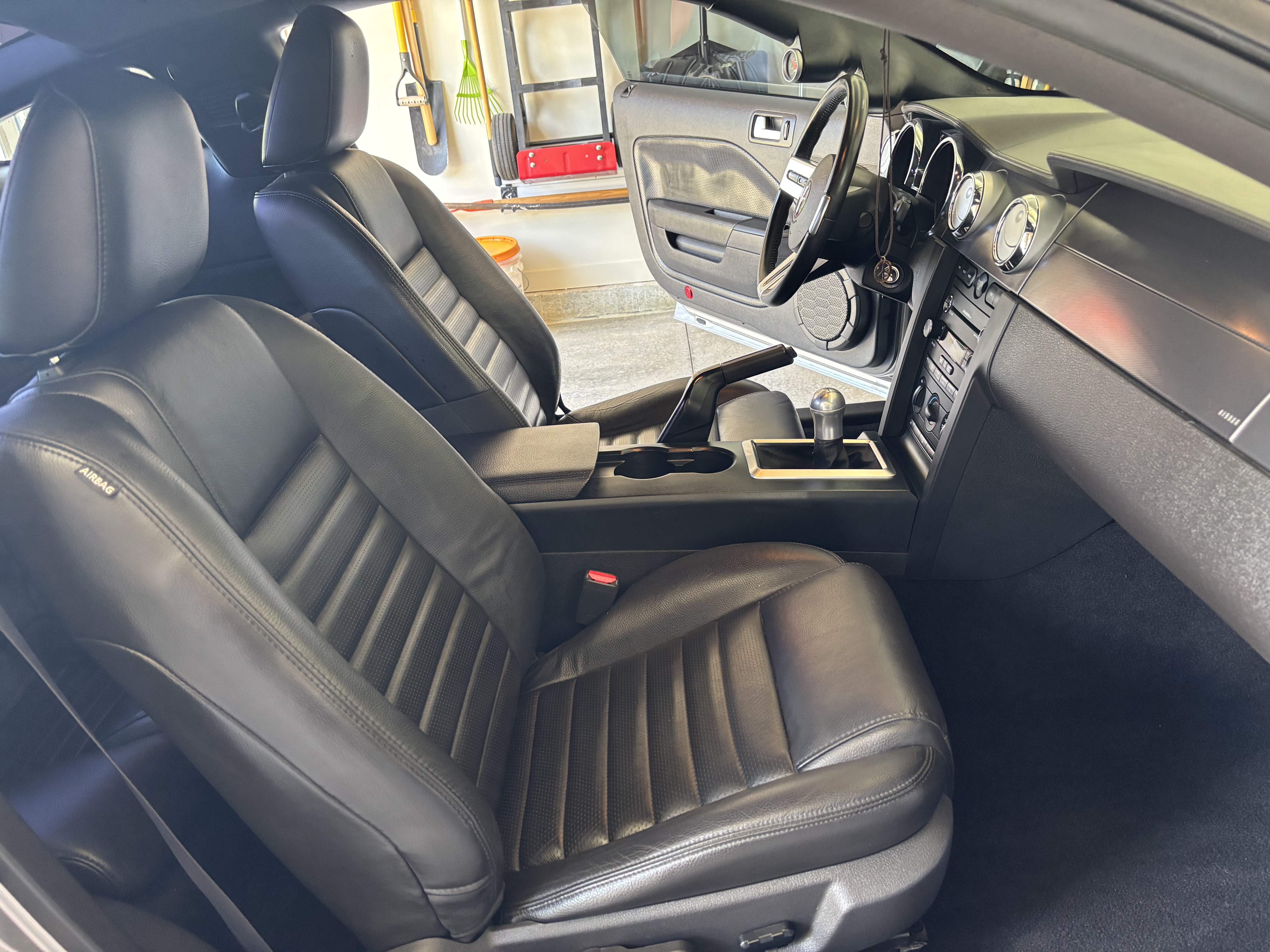 Used 2008 Ford Mustang GT Premium RWD image 13