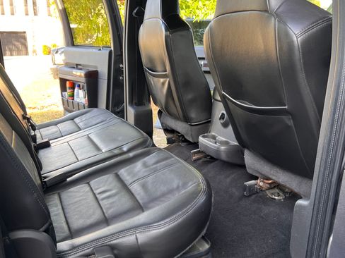 Used 2009 Ford F250 Lariat image 5