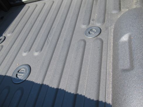 Used 2024 RAM 2500 Tradesman w/ Chrome Appearance Group image 11