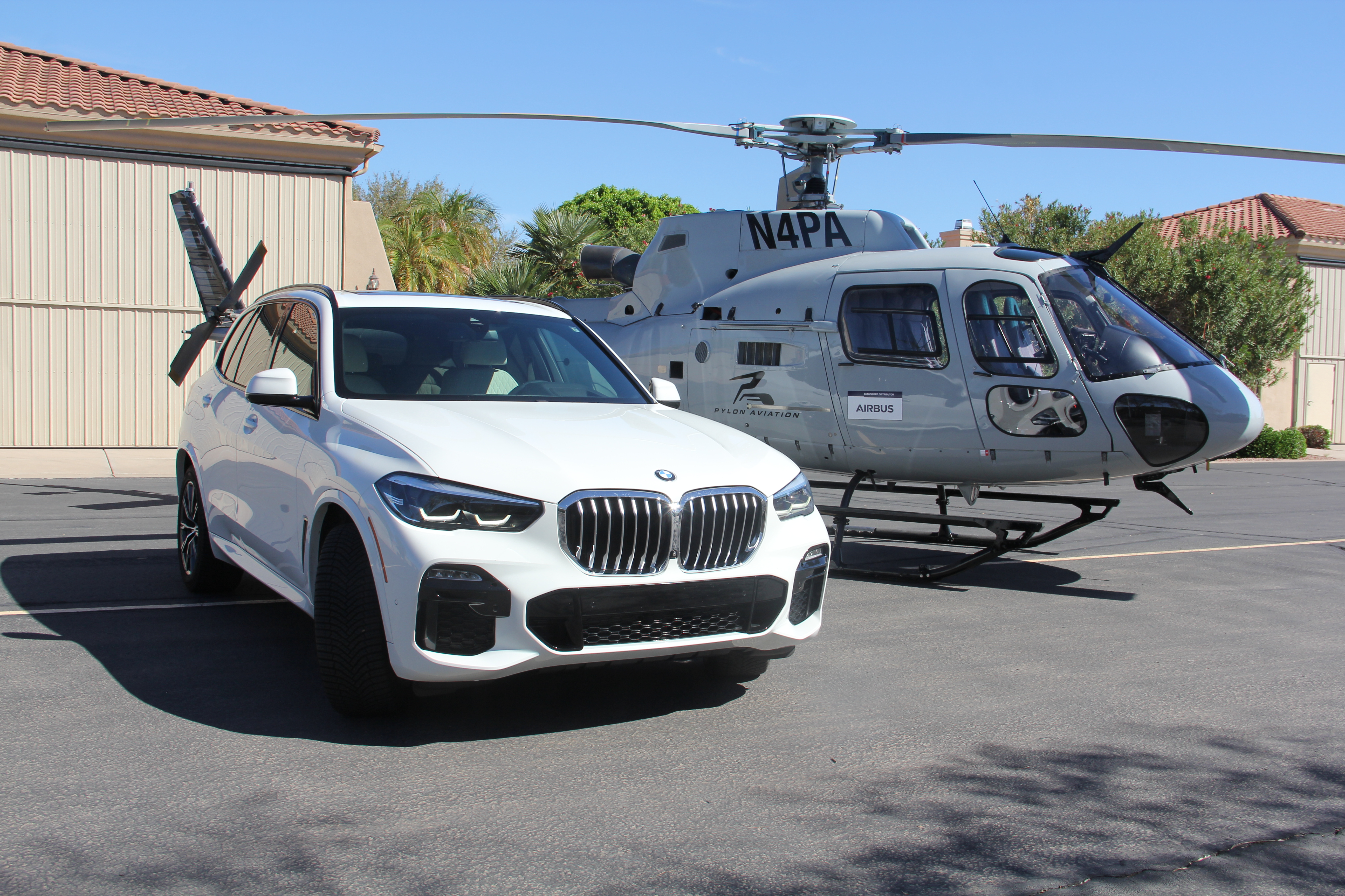 Used 2020 BMW X5 xDrive40i w/ M Sport Package AWD/4WD image 1
