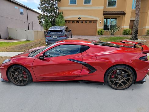 Used 2025 Chevrolet Corvette Stingray Premium Cpe w/ Z51 Performance Package image 8