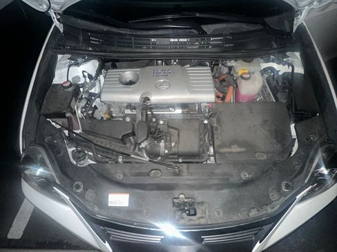 Used 2015 Lexus CT 200h image 14