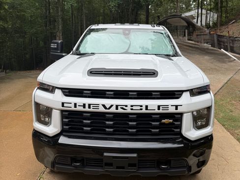 Used 2021 Chevrolet Silverado 2500 Custom w/ Custom Value Package AWD/4WD image 6