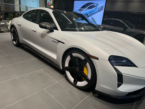 Used 2025 Porsche Taycan Turbo S image 2