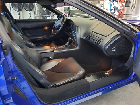 Used 1994 Chevrolet Corvette Coupe image 10