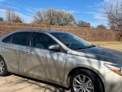 Used 2016 Toyota Camry XLE w/ Moonroof Package