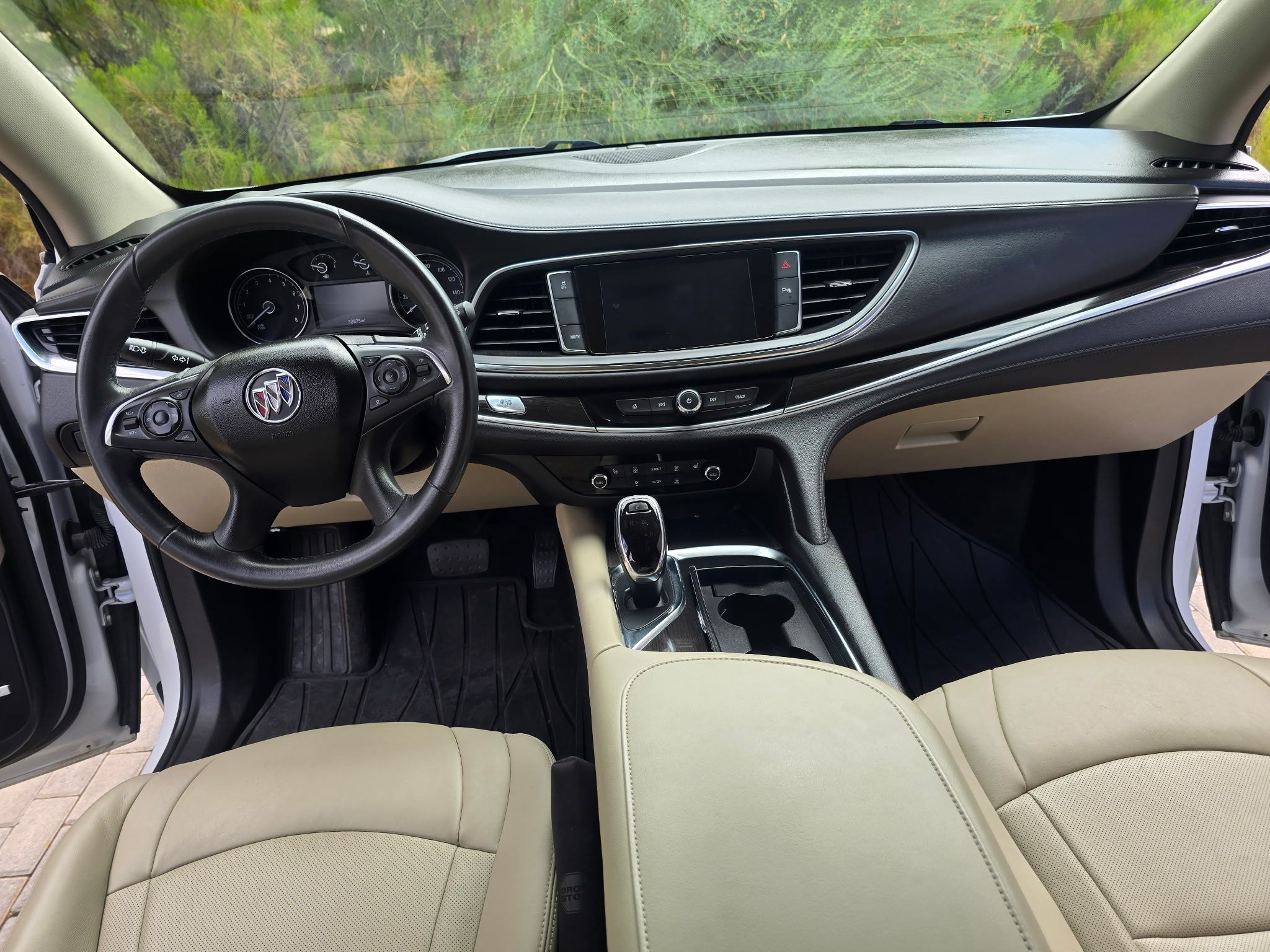 Used 2021 Buick Enclave Essence w/ Sport Touring Edition FWD image 14