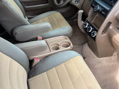 Used 2002 Honda CR-V LX image 6