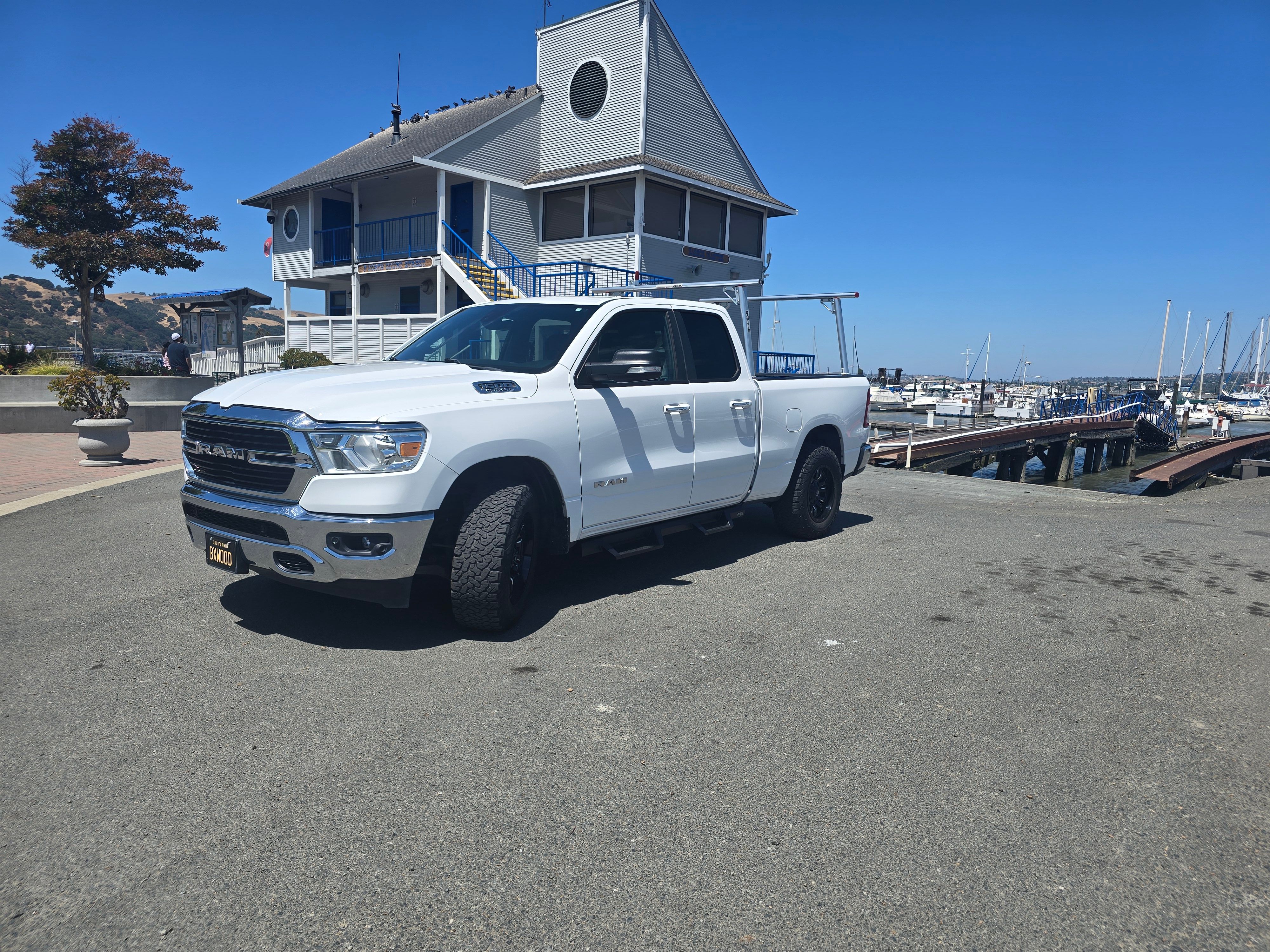 Used 2019 RAM 1500 Big Horn AWD/4WD image 11