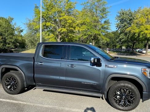 Used 2021 GMC Sierra 1500 Denali w/ Denali Ultimate Package AWD/4WD image 4