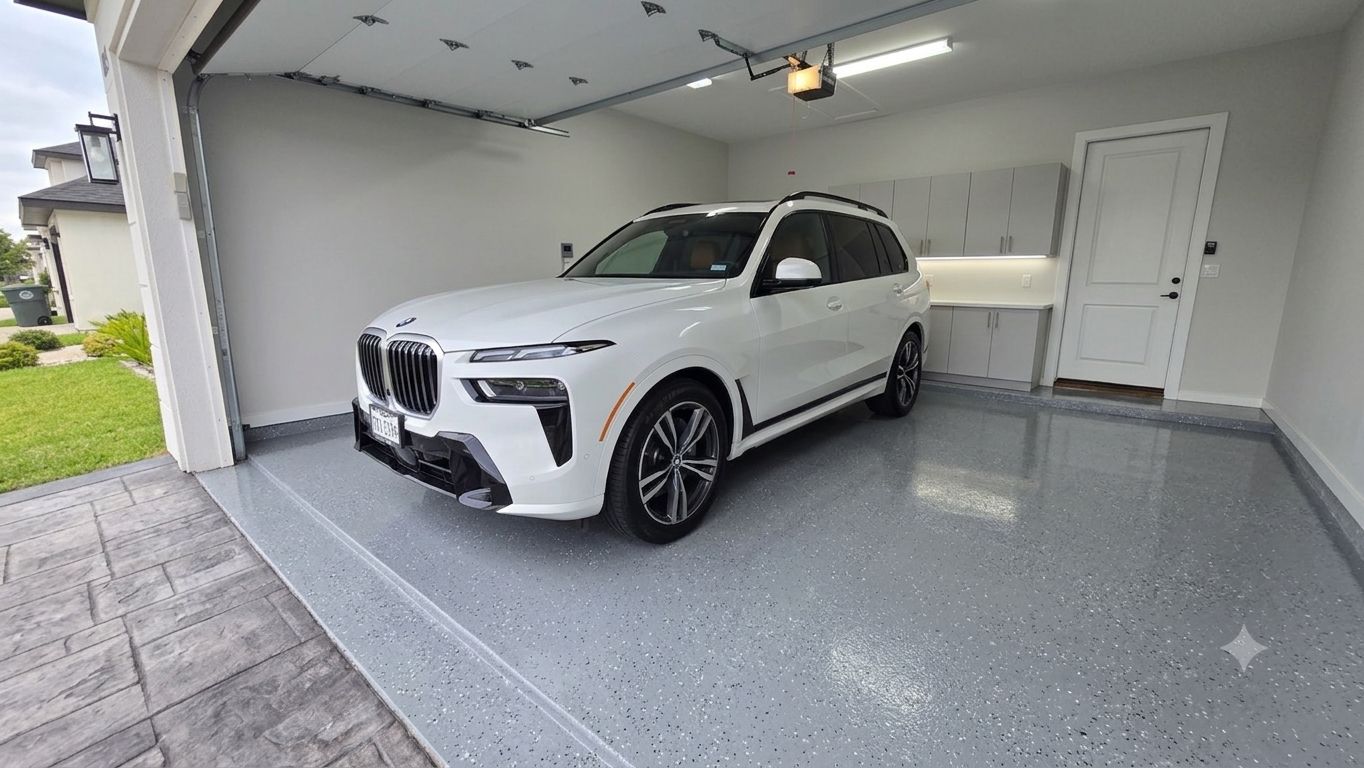 Used 2024 BMW X7 xDrive40i w/ M Sport Package AWD/4WD image 1