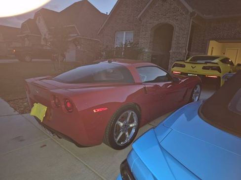 Used 2005 Chevrolet Corvette Coupe w/ Preferred Equipment Group image 9