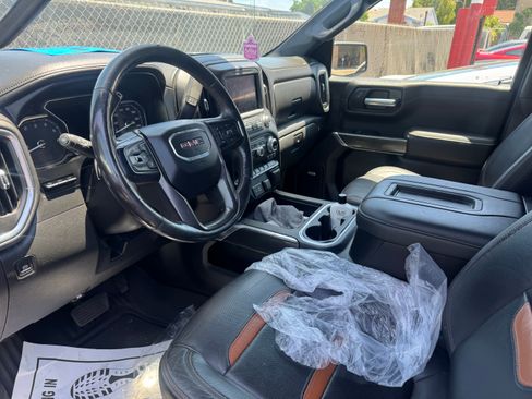 Used 2021 GMC Sierra 1500 AT4 w/ AT4 Premium Package AWD/4WD image 15