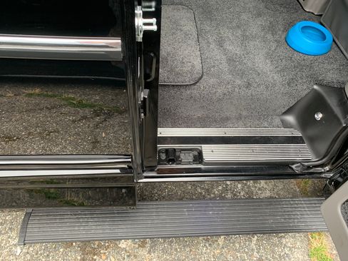 Used 2019 GMC Savana 2500 image 11