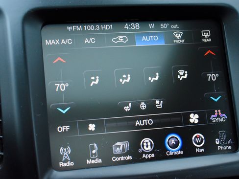 Used 2014 Jeep Cherokee Limited w/ Luxury Group image 17