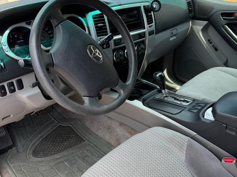 Used 2005 Toyota 4Runner Sport image 8