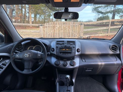 Used 2010 Toyota RAV4 Sport image 6