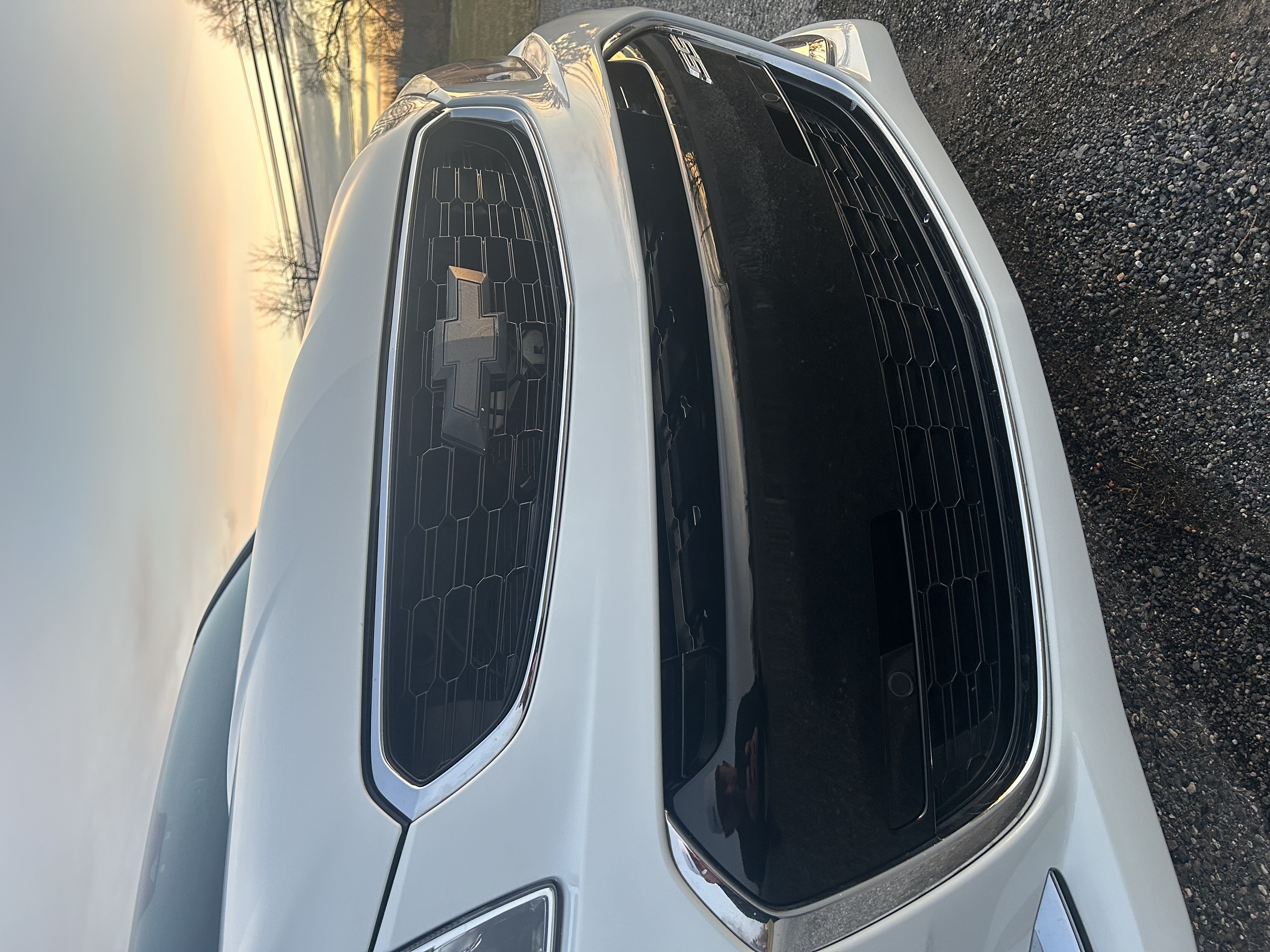 Used 2017 Chevrolet SS RWD image 2