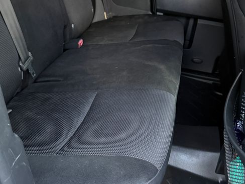 Used 2007 Toyota FJ Cruiser Sport Utility 2D image 10