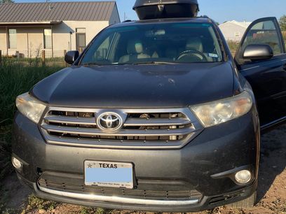 Used 2013 Toyota Highlander FWD
