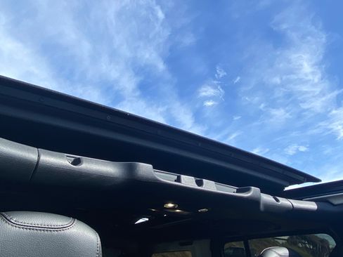 Used 2020 Jeep Wrangler Unlimited Rubicon image 15