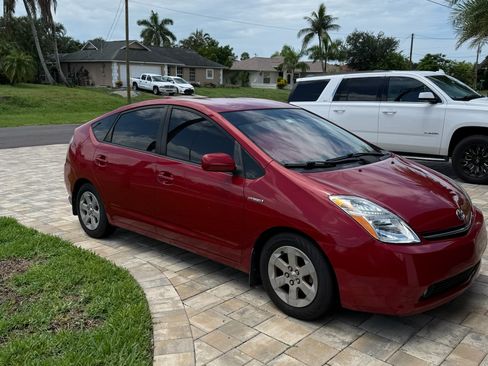 Used 2008 Toyota Prius Touring FWD image 3