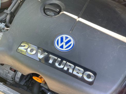 Used 2003 Volkswagen Beetle GLS FWD image 2
