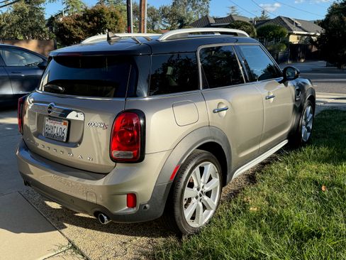 Used 2019 MINI Cooper Countryman S w/ Driver Assistance Package image 11