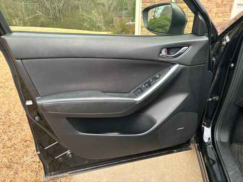 Used 2016 MAZDA CX-5 Touring w/ Bose/Moonroof Package image 8