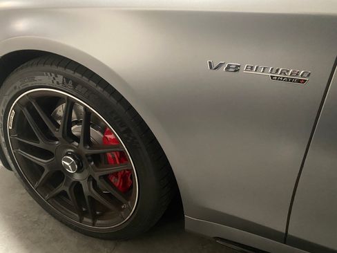 Used 2020 Mercedes-Benz S 63 AMG 4MATIC Sedan image 4
