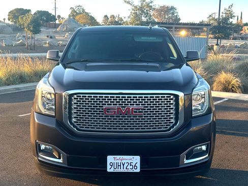 Used 2015 GMC Yukon SLE w/ Convenience Package RWD image 16