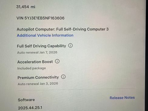 Used 2022 Tesla Model 3 Long Range image 4