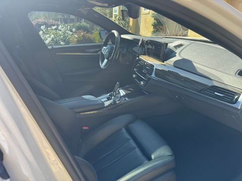 Used 2017 BMW 540i 540i Sedan 4D image 11