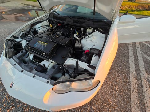 Used 1999 Chevrolet Camaro Z28 w/ SS Performance/Appearance Pkg image 12