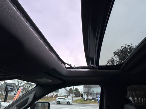 Used 2022 GMC Sierra 2500 SLT image 15