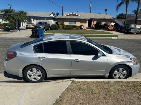 Used 2007 Nissan Altima 2.5 S FWD image 8