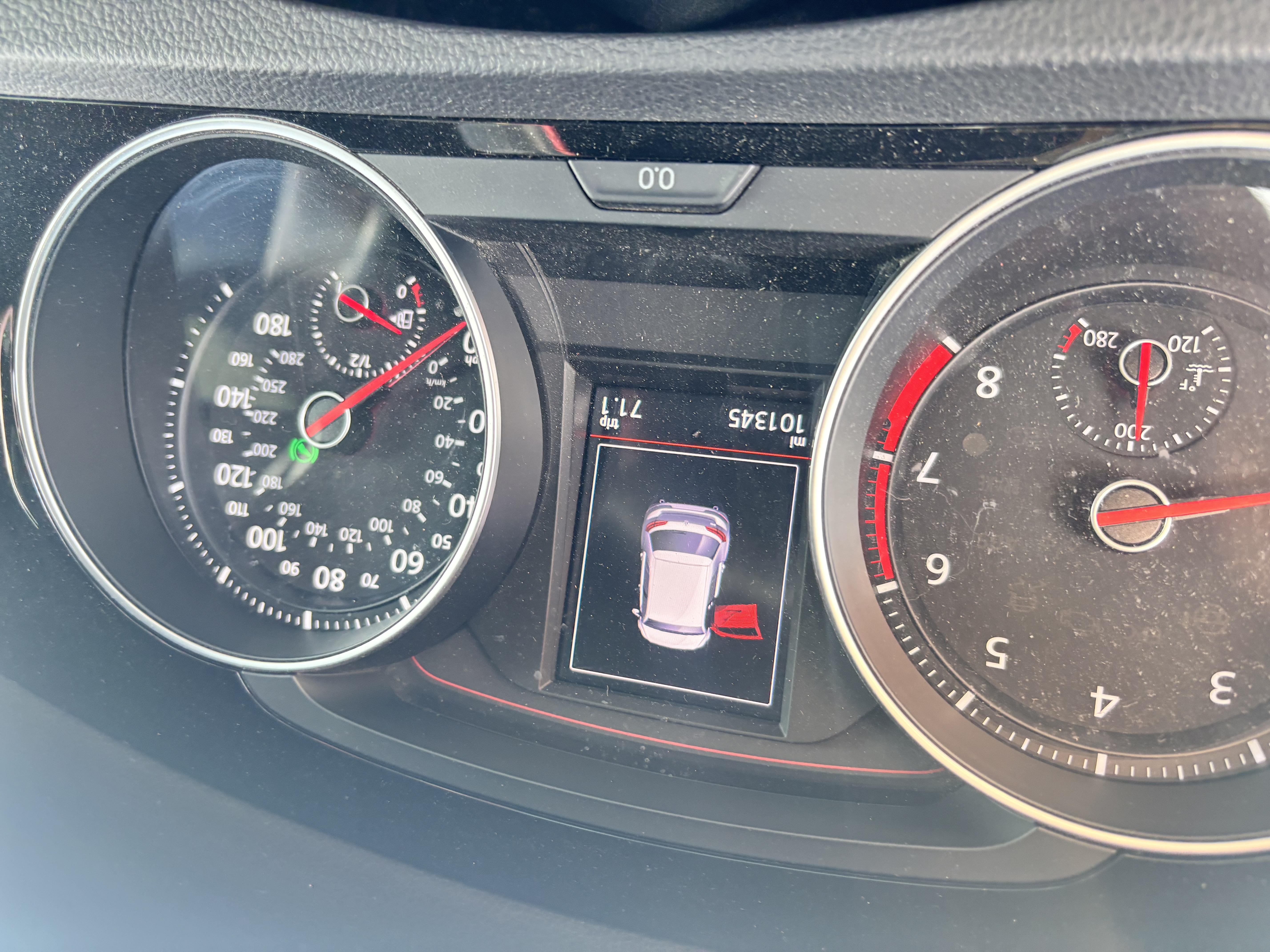 Used 2018 Volkswagen GTI S FWD image 15