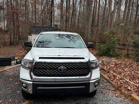 Used 2021 Toyota Tundra SR5 image 4