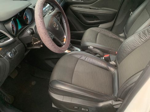 Used 2015 Buick Encore Convenience FWD image 13