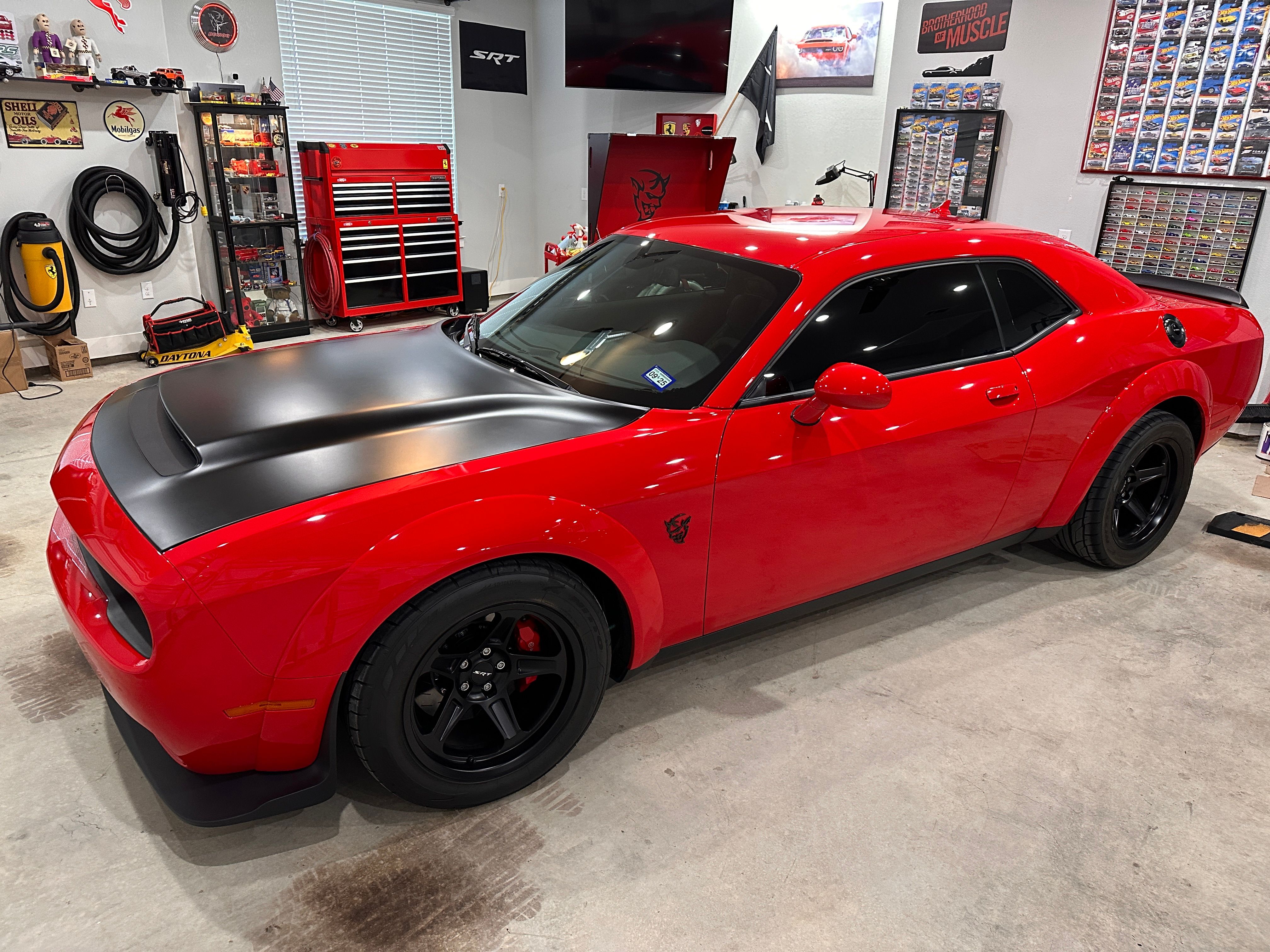 Used 2018 Dodge Challenger SRT Demon RWD image 31