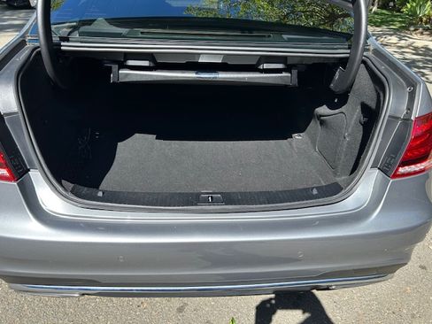 Used 2015 Mercedes-Benz E 400 E 400 Sedan 4D image 22