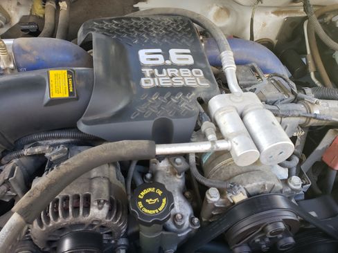 Used 2001 Chevrolet Silverado 3500 LS image 5