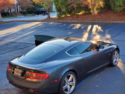 Used 2008 Aston Martin DB9 Coupe RWD image 16