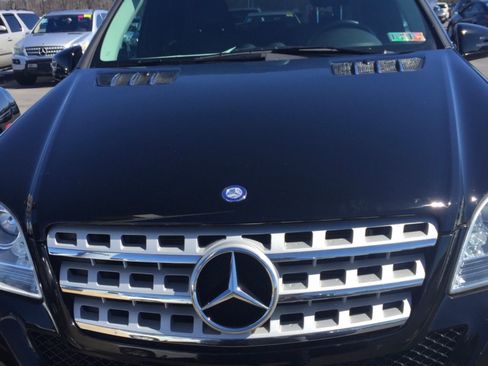 Used 2011 Mercedes-Benz ML 350 4MATIC image 2