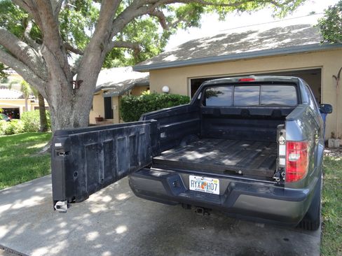 Used 2010 Honda Ridgeline RTL image 8