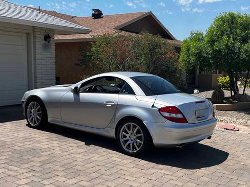 Used 2005 Mercedes-Benz SLK 350 image 20