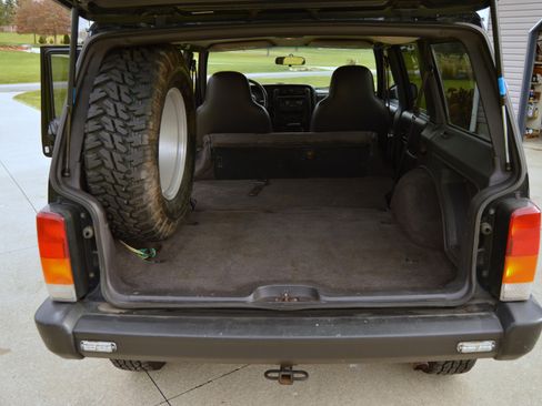 Used 2001 Jeep Cherokee Sport image 22