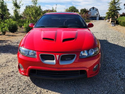 Used 2005 Pontiac GTO image 5